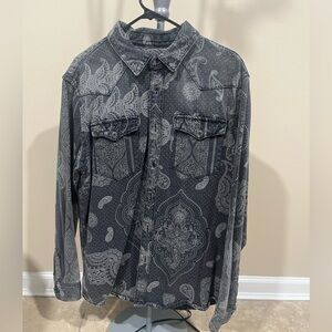 FOREVER 21 Men’s Button up Shirt | Size : Large